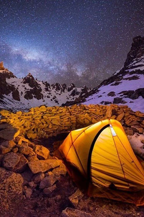 Zona de acampe del Refugio Frey