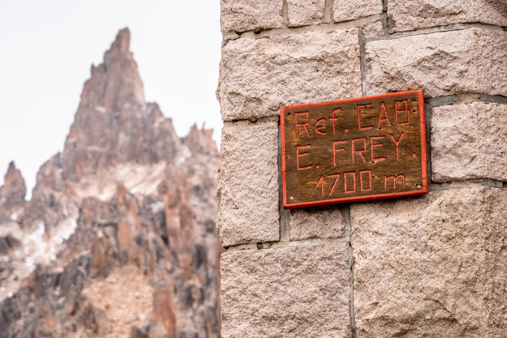 El Refugio Frey de día